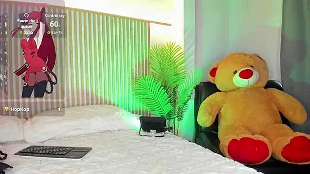 lia corner online show from 02.13.26