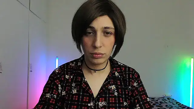 Snapshot of HoneyValentine chatting on 02.16.26 HoneyValentine online show from 02.16.26