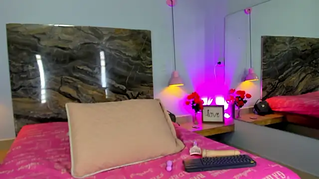 Skarleth queen online show from 03.22.26