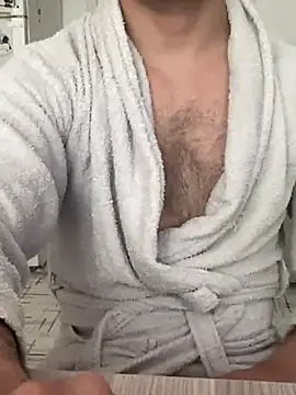 comings33 online show from 04.08.26