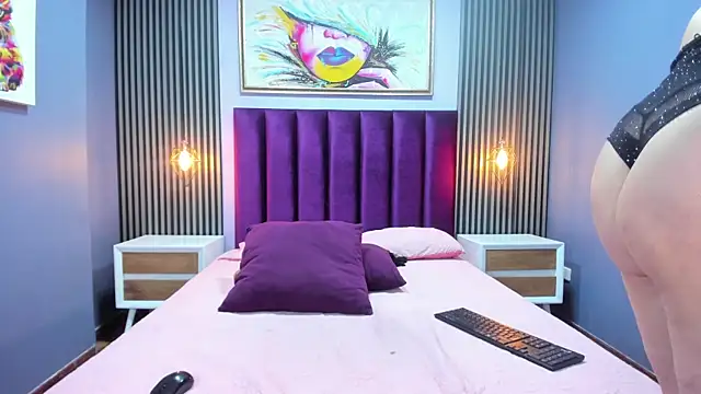 Thecrazyadams  online show from 04.12.26