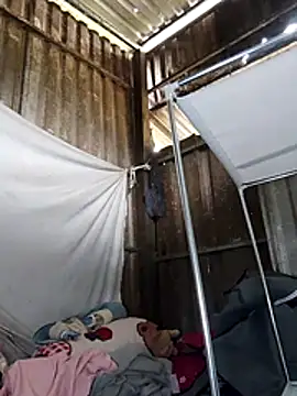 Snapshot of -Nicole-e chatting on 01.11.26 -Nicole-e online show from 01.11.26