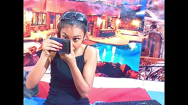 IndianSexyButt online show from 03.29.26