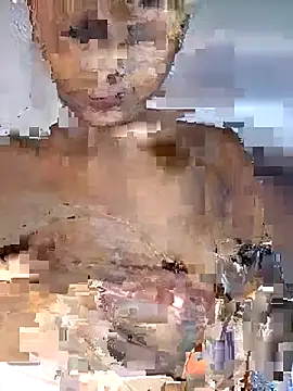 Snapshot of Royal-girl78 chatting on 01.18.26 Royal-girl78 online show from 01.18.26