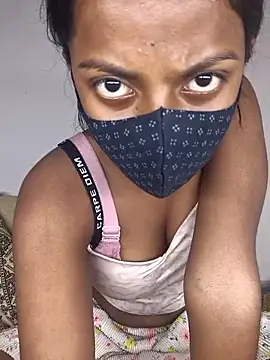 Snapshot of Royal-girl78 chatting on 02.14.26 Royal-girl78 online show from 02.14.26