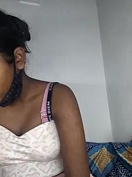 Snapshot of Royal-girl78 chatting on 02.20.26 Royal-girl78 online show from 02.20.26