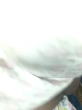 Snapshot of Royal-girl78 chatting on 03.01.26 Royal-girl78 online show from 03.01.26