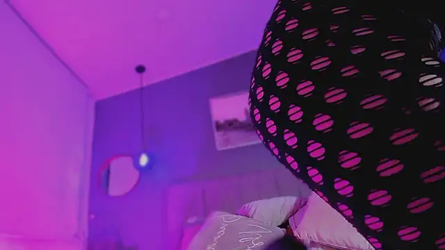 Nathalia stone  online show from 01.18.26