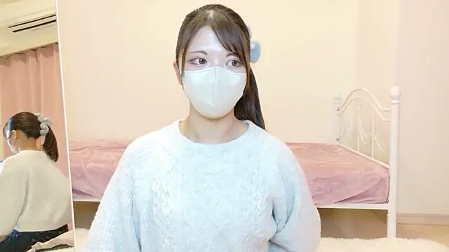 Snapshot of himarichan_v chatting on 01.13.26 himarichan v online show from 01.13.26