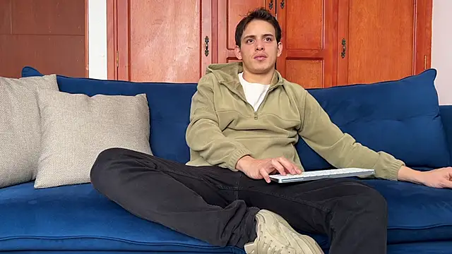 Enzho liam online show from 02.06.26