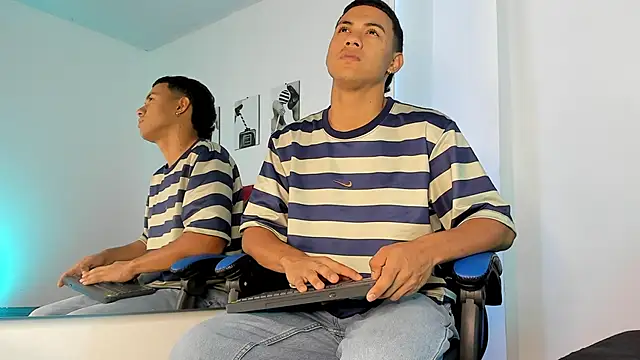 Liamsubtle01 online show from 04.20.26