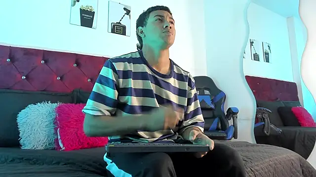 Liamsubtle01 online show from 05.14.26