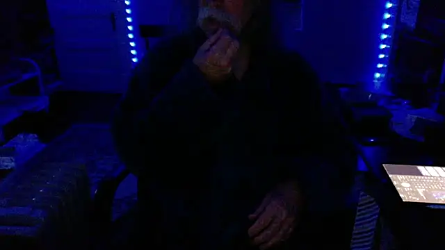 LickYourYoni online show from 04.02.26