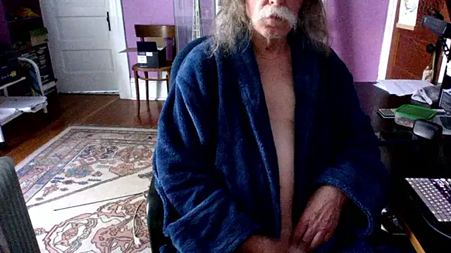 LickYourYoni online show from 04.16.26