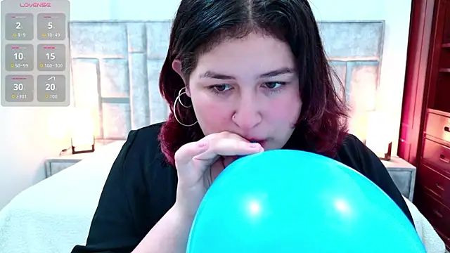 azul veraa online show from 03.07.26