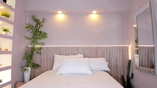 KatheOlson online show from 03.15.26