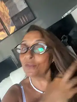 Annalua73 online show from 02.07.26