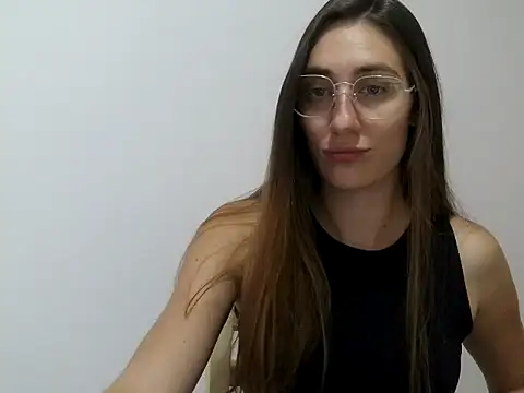 Noracherry online show from 02.13.26