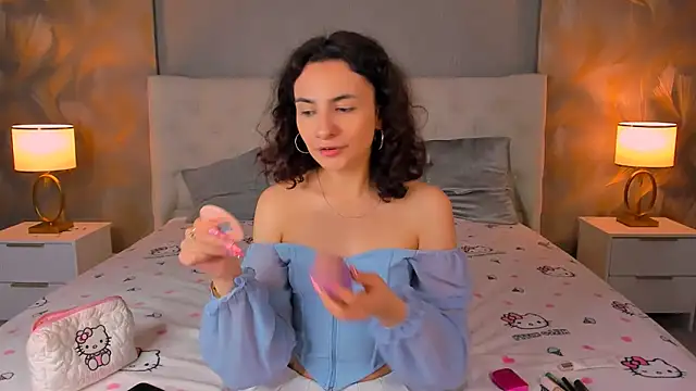 Snapshot of RIANA_SI chatting on 05.05.26 RIANA SI online show from 05.05.26