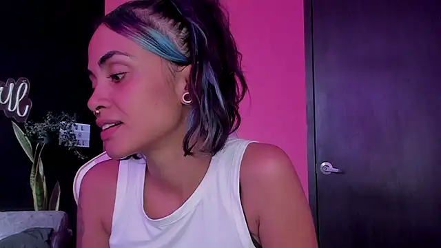 azula lillet online show from 02.08.26