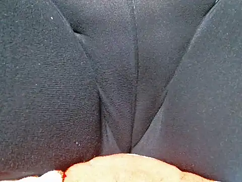 Snapshot of hotcandyxtrem chatting on 02.05.26 hotcandyxtrem online show from 02.05.26