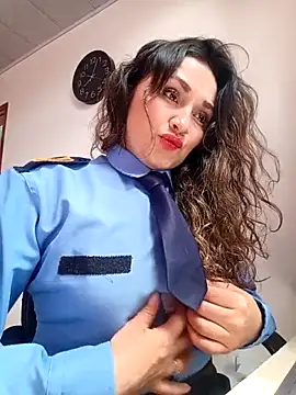 Snapshot of Alejandra_N chatting on 02.19.26 Alejandra N online show from 02.19.26