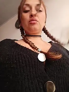 Snapshot of Alejandra_N chatting on 04.20.26 Alejandra N online show from 04.20.26
