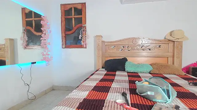 bratz glloe online show from 03.31.26