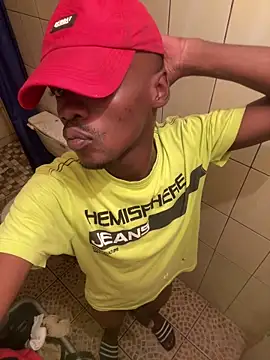 Snapshot of BigAndBeaut chatting on 02.06.26 BigAndBeaut online show from 02.06.26