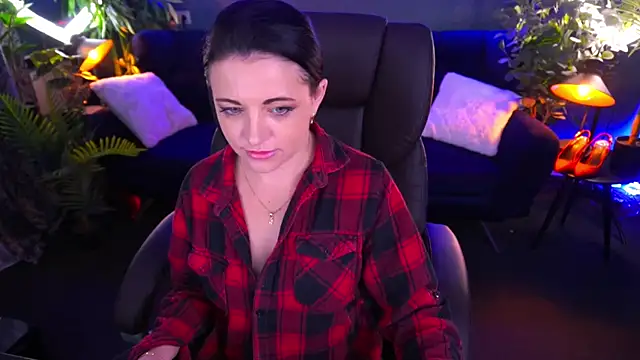 Snapshot of Dafni_Monn chatting on 03.13.25 Dafni Monn online show from 03.13.25