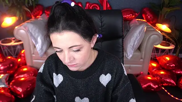 Snapshot of Dafni_Monn chatting on 02.11.26 Dafni Monn online show from 02.11.26