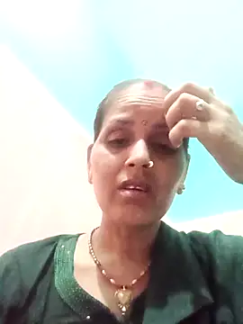 Hasmi hot09 online show from 05.17.26