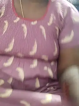 Snapshot of divyasree1431 chatting on 03.06.26 divyasree1431 online show from 03.06.26