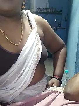 Snapshot of divyasree1431 chatting on 03.09.26 divyasree1431 online show from 03.09.26