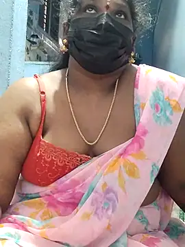 Snapshot of divyasree1431 chatting on 03.12.26 divyasree1431 online show from 03.12.26