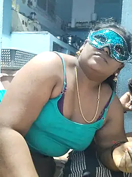 Snapshot of divyasree1431 chatting on 03.19.26 divyasree1431 online show from 03.19.26