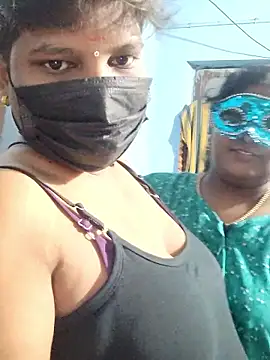 Snapshot of divyasree1431 chatting on 03.23.26 divyasree1431 online show from 03.23.26