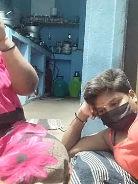 Snapshot of divyasree1431 chatting on 03.25.26 divyasree1431 online show from 03.25.26