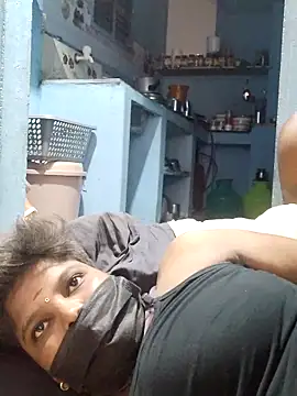 Snapshot of divyasree1431 chatting on 03.31.26 divyasree1431 online show from 03.31.26