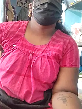 Snapshot of divyasree1431 chatting on 04.05.26 divyasree1431 online show from 04.05.26