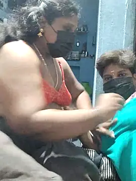 Snapshot of divyasree1431 chatting on 04.06.26 divyasree1431 online show from 04.06.26