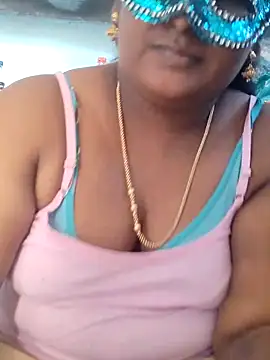 Snapshot of divyasree1431 chatting on 04.10.26 divyasree1431 online show from 04.10.26