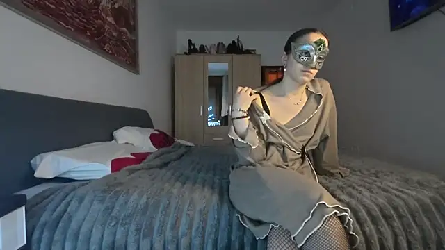 MMcouple200 online show from 02.23.26