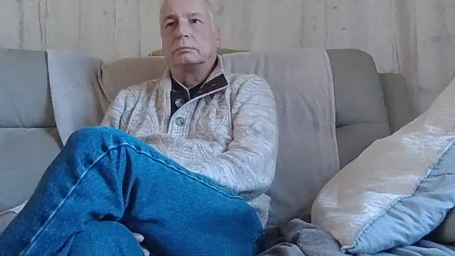 Helinetrav online show from 03.01.26