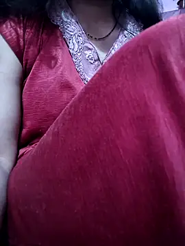 Snapshot of Nilam_cute chatting on 03.24.26 Nilam cute online show from 03.24.26