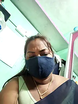 Snapshot of Tamil_Hot_Priya chatting on 01.17.26 Tamil Hot Priya online show from 01.17.26