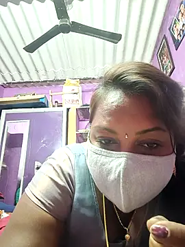 Snapshot of Tamil_Hot_Priya chatting on 02.10.26 Tamil Hot Priya online show from 02.10.26