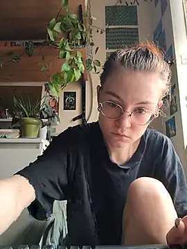 Snapshot of Shy_Bamby chatting on 06.27.26 Shy Bamby online show from 06.27.26
