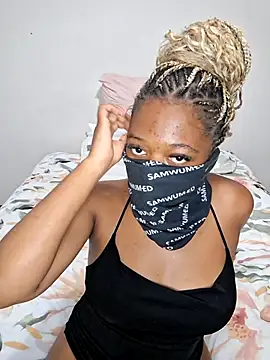 kktb lisa online show from 02.16.26