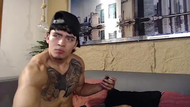 Snapshot of elliot_colton chatting on 02.18.26 elliot colton online show from 02.18.26